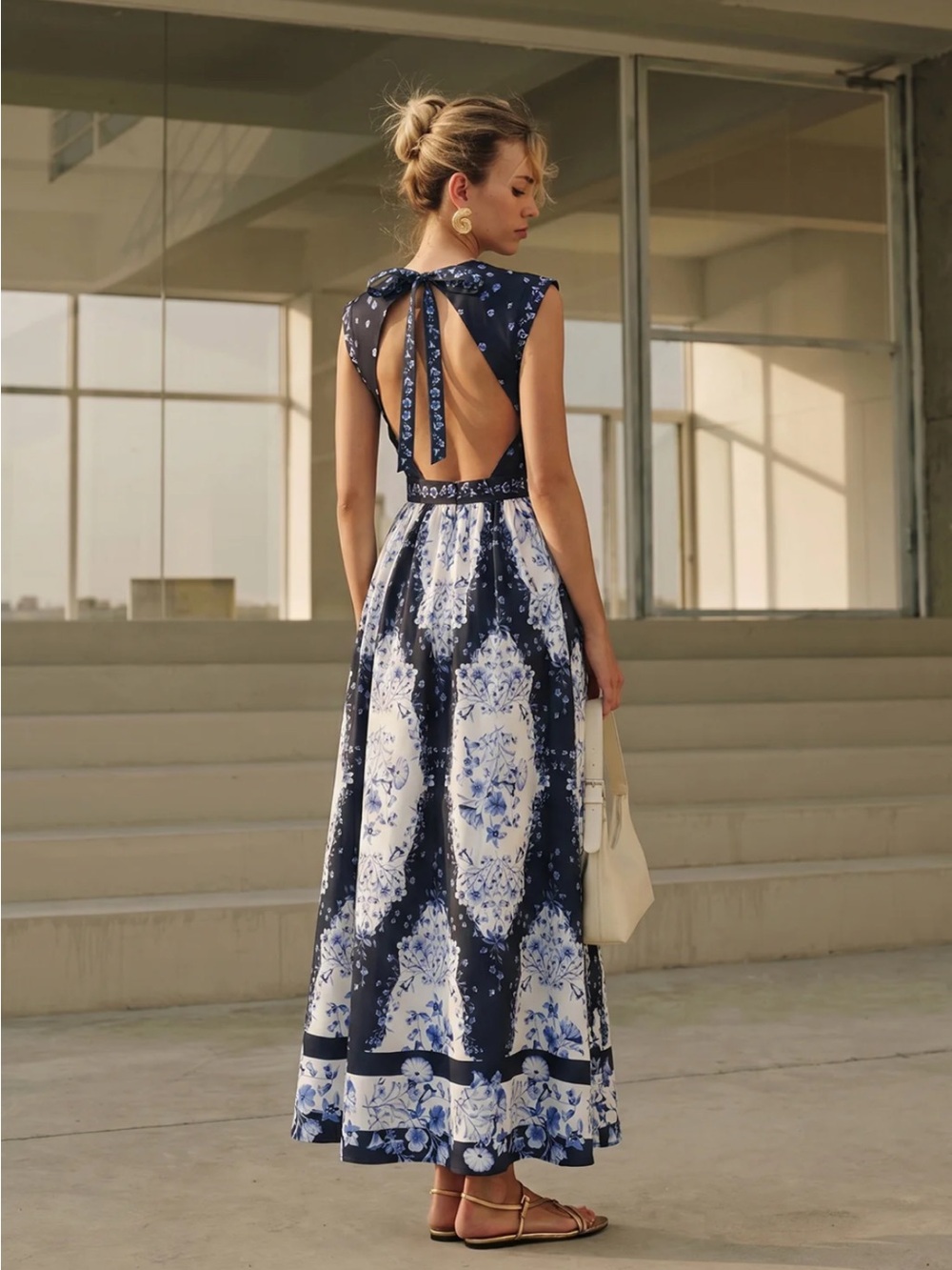 Commense Navy Blue Floral Tie-Back Maxi Dress Medium NWT